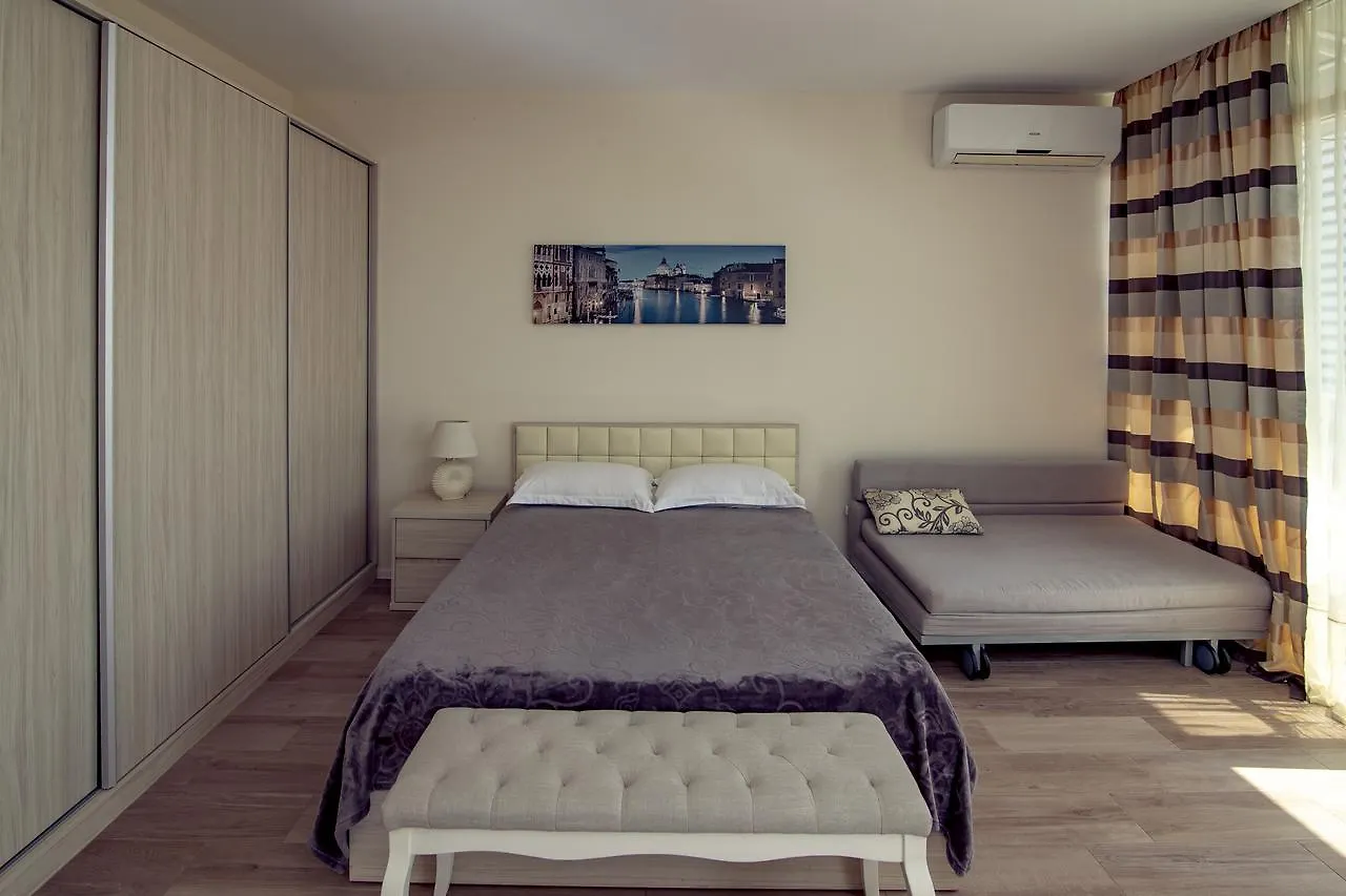 Apartment At The Seaside Batumi